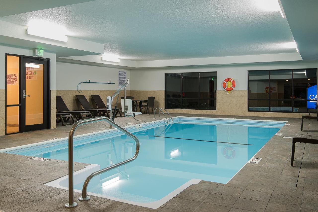 Candlewood Suites Bloomington By Ihg Exterior foto